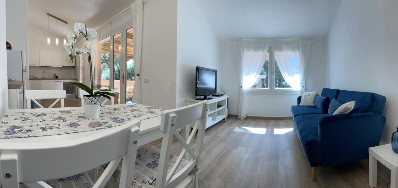 Beach House Calaverde Village ซานตา มาร์เกรีตา ดิ ปูลา ภายนอก รูปภาพ